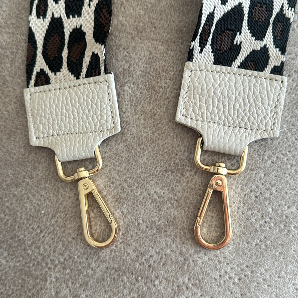 Leopard adjustable  print bag strap-NWOT with gold hardware - Picture 2 of 4